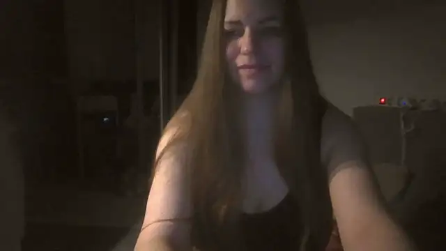 Snapshot of AnnaDiamond1 chatting on October 8, 2025, 10:10 pm AnnaDiamond1 online show from October 8, 2025, 10:10 pm