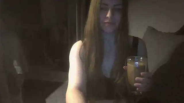 Snapshot of AnnaDiamond1 chatting on October 2, 2025, 10:24 pm AnnaDiamond1 online show from October 2, 2025, 10:24 pm