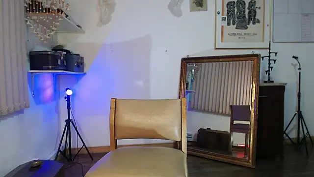 Snapshot of Siriss_boyrag chatting on September 25, 2025, 10:38 pm Siriss boyrag online show from September 25, 2025, 10:38 pm