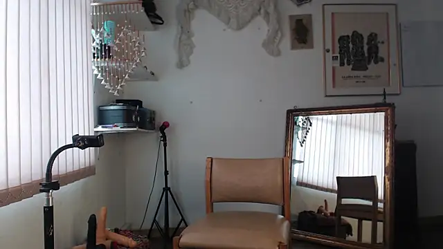 Snapshot of Siriss_boyrag chatting on September 19, 2025, 1:59 pm Siriss boyrag online show from September 19, 2025, 1:59 pm