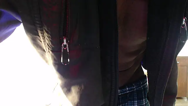 Snapshot of Siriss_boyrag chatting on September 25, 2025, 10:32 am Siriss boyrag online show from September 25, 2025, 10:32 am