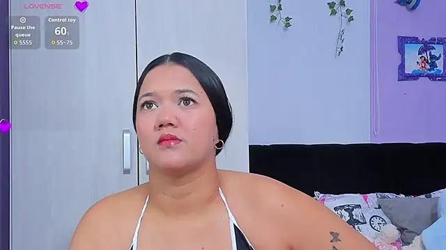 sara mendez2 online show from September 8, 2025, 11:26 pm