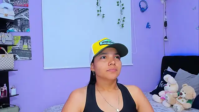 sara mendez2 online show from March 10, 2025, 11:06 pm