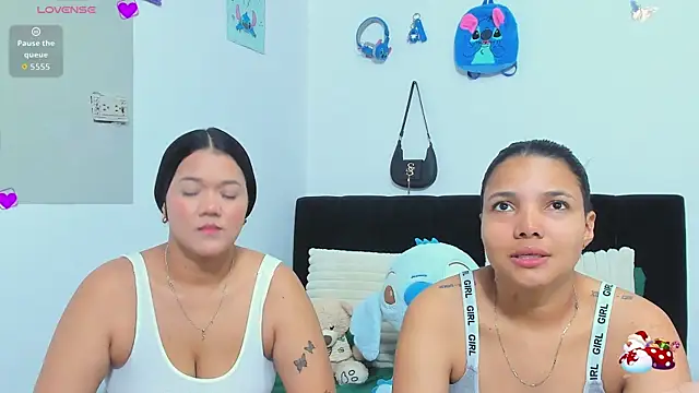 Snapshot of sara_mendez2 chatting on December 18, 2025, 1:11 am sara mendez2 online show from December 18, 2025, 1:11 am