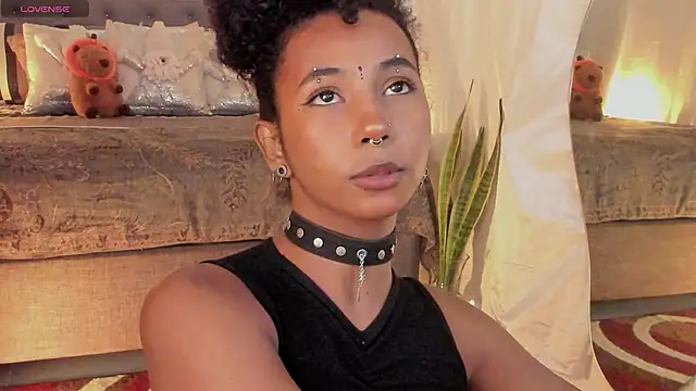 wayuu-goddess online show from December 11, 2024, 3:37 pm