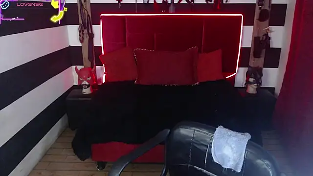 Snapshot of Marian_Ran chatting on September 25, 2025, 3:12 am Marian Ran online show from September 25, 2025, 3:12 am