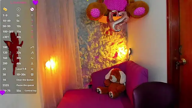 Snapshot of KaattySweet_ chatting on March 8, 2025, 7:42 pm KaattySweet online show from March 8, 2025, 7:42 pm