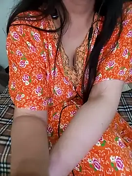 Snapshot of Liyan- chatting on March 14, 2025, 2:10 am Liyan- online show from March 14, 2025, 2:10 am