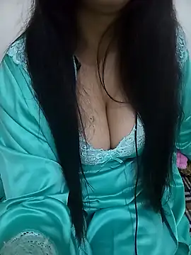 Snapshot of Liyan- chatting on March 20, 2025, 1:57 am Liyan- online show from March 20, 2025, 1:57 am