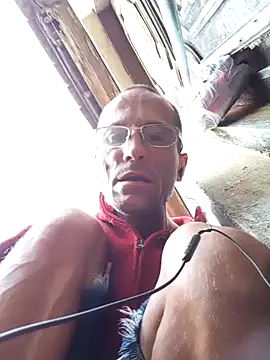 Snapshot of nevessartori chatting on January 12, 2025, 11:07 am nevessartori online show from January 12, 2025, 11:07 am