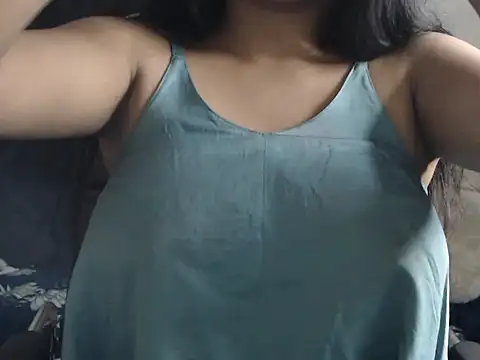 Snapshot of DevilErin chatting on December 22, 2024, 9:09 pm DevilErin online show from December 22, 2024, 9:09 pm