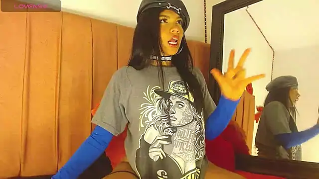 Snapshot of margiesfunnyhot303av chatting on February 19, 2025, 5:49 am margiesfunnyhot303av online show from February 19, 2025, 5:49 am