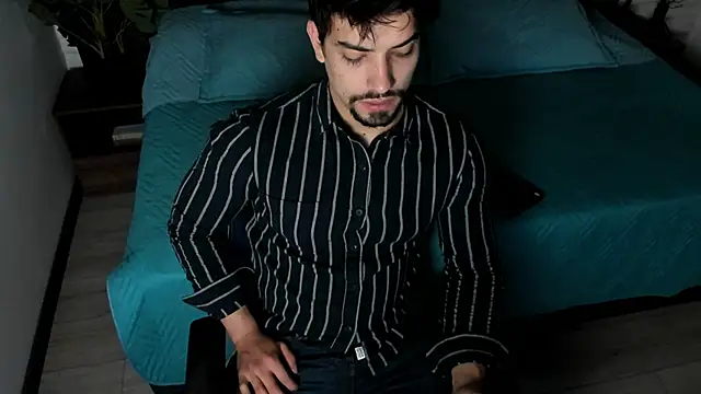 Ian Daviz online show from October 23, 2025, 12:15 pm