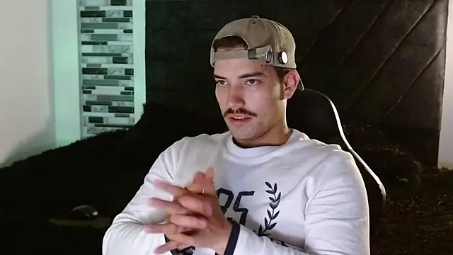 Ian Daviz online show from March 24, 2026, 1:27 am