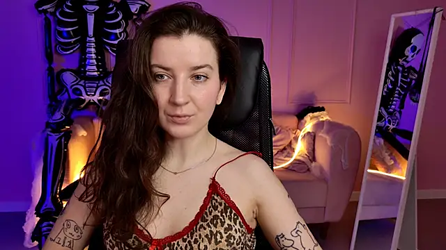 JackieByrd online show from October 23, 2025, 1:21 pm