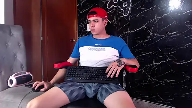 Snapshot of maty_hardx chatting on March 3, 2025, 6:56 pm maty hardx online show from March 3, 2025, 6:56 pm