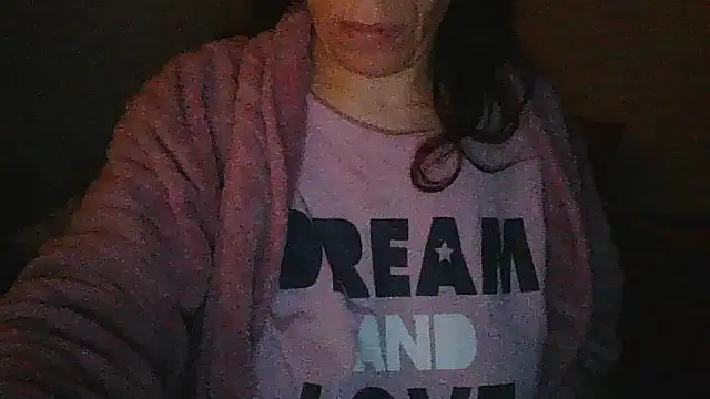 Snapshot of hairygirl80 chatting on December 5, 2025, 5:50 am hairygirl80 online show from December 5, 2025, 5:50 am