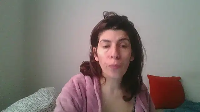 Snapshot of hairygirl80 chatting on February 12, 2026, 10:04 am hairygirl80 online show from February 12, 2026, 10:04 am