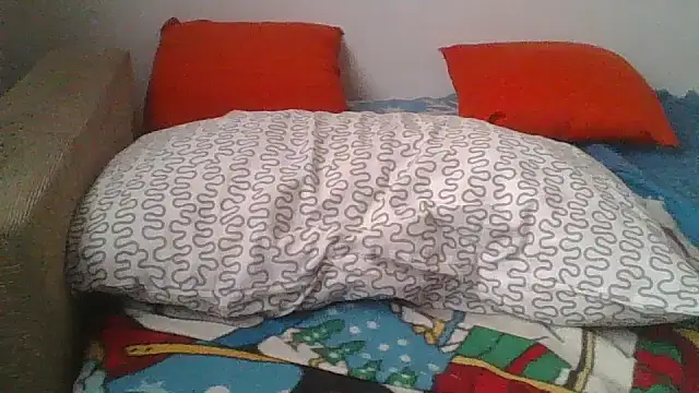 Snapshot of hairygirl80 chatting on February 17, 2026, 9:50 am hairygirl80 online show from February 17, 2026, 9:50 am