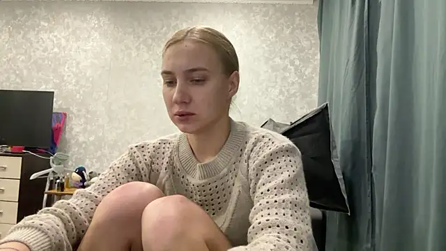 AnneBall online show from January 7, 2025, 1:46 pm