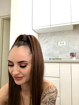 Snapshot of madonnaaaa chatting on October 29, 2025, 10:14 am madonnaaaa online show from October 29, 2025, 10:14 am