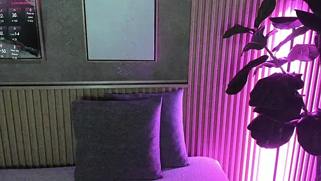 nina soul online show from November 17, 2025, 11:47 am