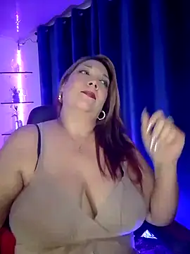 Snapshot of Scarlette_thoms chatting on October 8, 2025, 11:16 pm Scarlette thoms online show from October 8, 2025, 11:16 pm