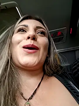 Isabellaa Garcia  online show from March 20, 2025, 9:13 pm