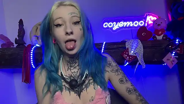 coyemoo online show from February 16, 2025, 3:38 pm
