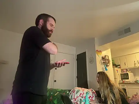 Snapshot of SpunCandy chatting on February 21, 2026, 6:32 pm SpunCandy online show from February 21, 2026, 6:32 pm