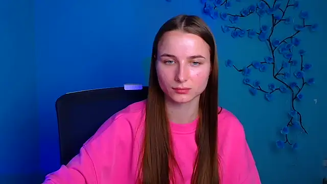 Eva Janee online show from July 20, 2026, 10:39 am