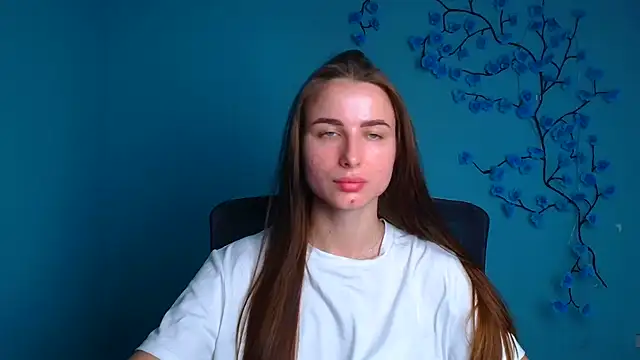 Eva Janee online show from June 29, 2026, 5:36 am