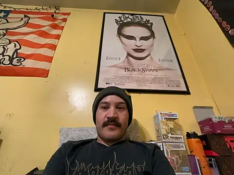 Snapshot of Sleeker99 chatting on March 4, 2026, 1:46 am Sleeker99 online show from March 4, 2026, 1:46 am