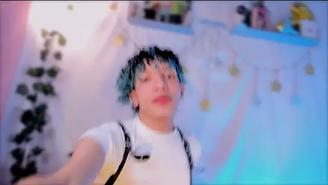 Im Alejo online show from September 30, 2025, 2:39 am