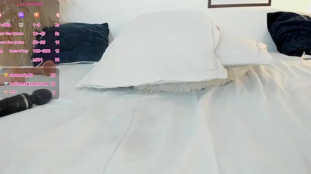 mia lourence online show from December 16, 2025, 4:00 pm