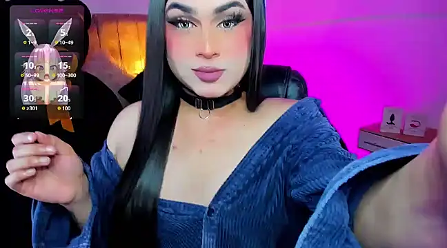 Snapshot of alexia_mattel chatting on December 24, 2024, 10:17 pm alexia mattel online show from December 24, 2024, 10:17 pm