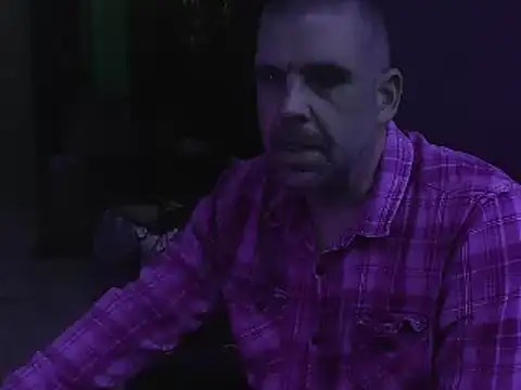 YouWantMe666 online show from October 15, 2025, 8:33 am