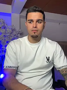 Axel Big cock online show from July 11, 2026, 1:50 am