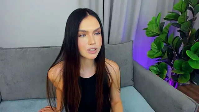 Snapshot of sexyangeloux chatting on September 10, 2025, 9:47 pm sexyangeloux online show from September 10, 2025, 9:47 pm