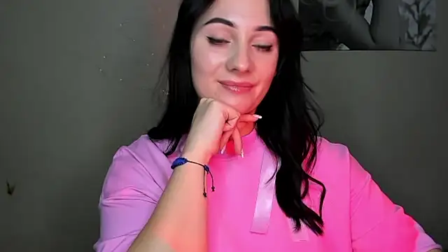 Emelyblum online show from December 4, 2024, 2:58 am