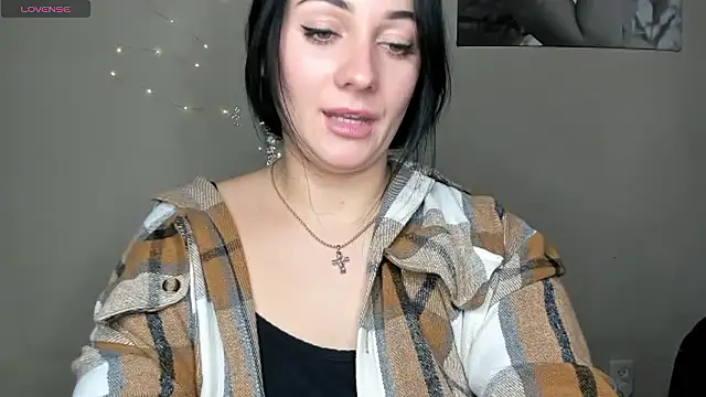 Emelyblum online show from December 4, 2024, 11:41 pm