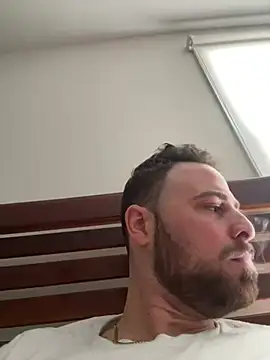 Snapshot of swagger1793 chatting on February 19, 2025, 5:38 pm swagger1793 online show from February 19, 2025, 5:38 pm