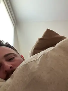 Snapshot of swagger1793 chatting on January 27, 2025, 8:39 pm swagger1793 online show from January 27, 2025, 8:39 pm