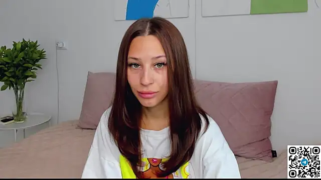 Snapshot of SelenaRousey chatting on May 13, 2026, 5:36 am SelenaRousey online show from May 13, 2026, 5:36 am