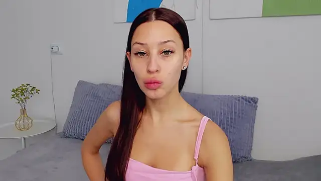 Snapshot of SelenaRousey chatting on February 12, 2026, 6:46 am SelenaRousey online show from February 12, 2026, 6:46 am