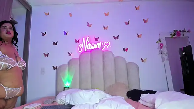 Snapshot of NaomiAsha chatting on September 22, 2025, 11:27 am NaomiAsha online show from September 22, 2025, 11:27 am