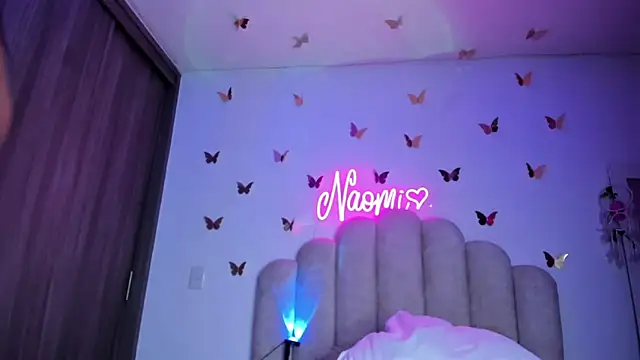 Snapshot of NaomiAsha chatting on September 28, 2025, 11:44 pm NaomiAsha online show from September 28, 2025, 11:44 pm