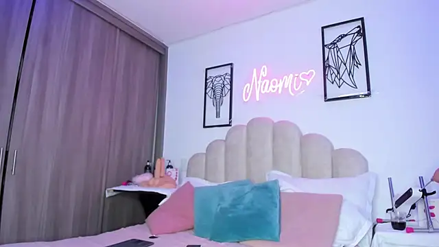 NaomiAsha online show from March 28, 2026, 8:32 pm