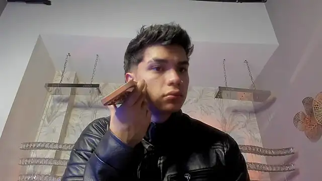 Snapshot of AndyPalmer_ chatting on February 12, 2025, 4:33 pm AndyPalmer online show from February 12, 2025, 4:33 pm