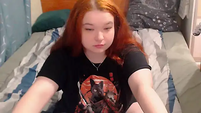 Snapshot of HaleyRoute chatting on October 20, 2025, 2:39 pm HaleyRoute online show from October 20, 2025, 2:39 pm